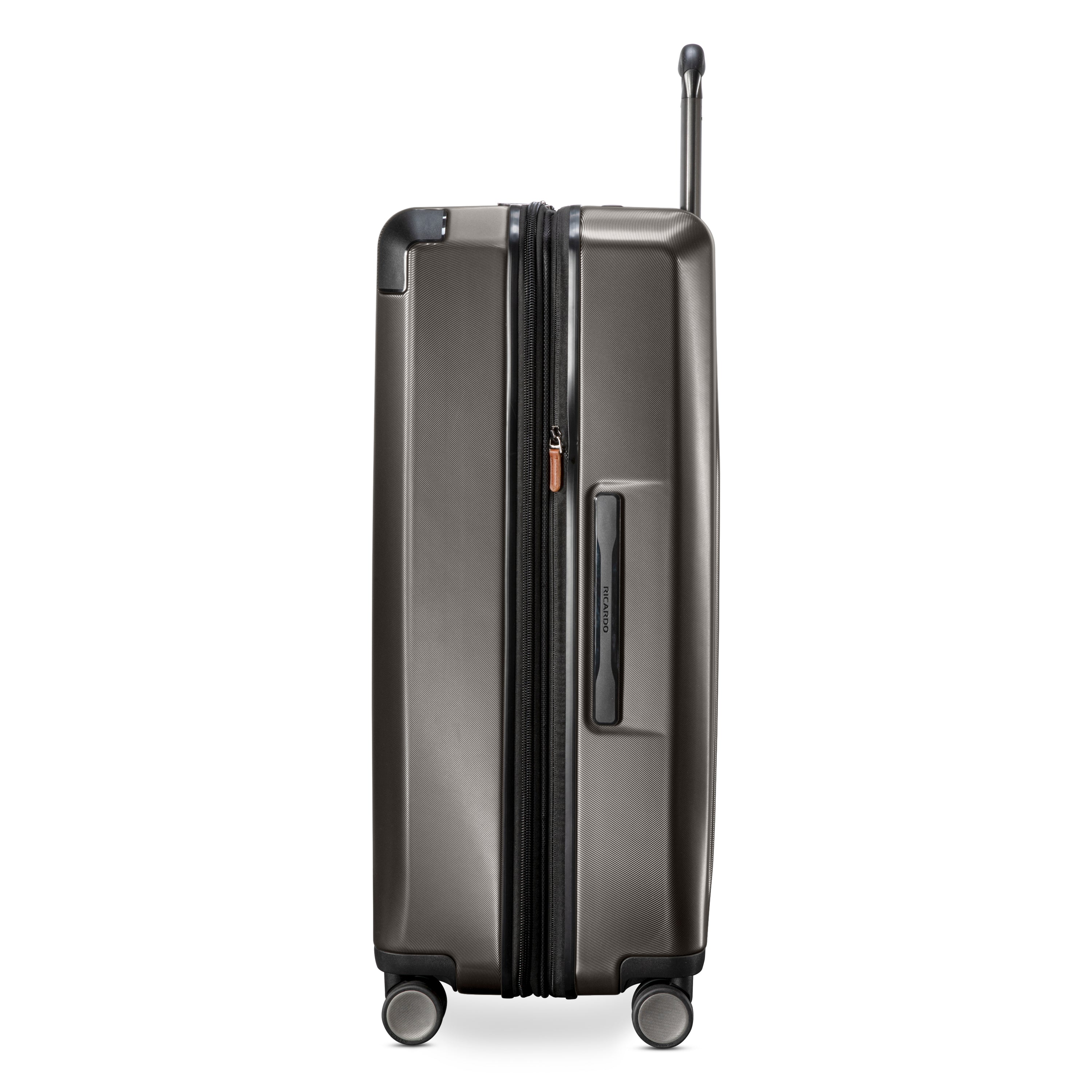 Montecito 2.0 76cm Hardside Check-In Expandable Spinner
