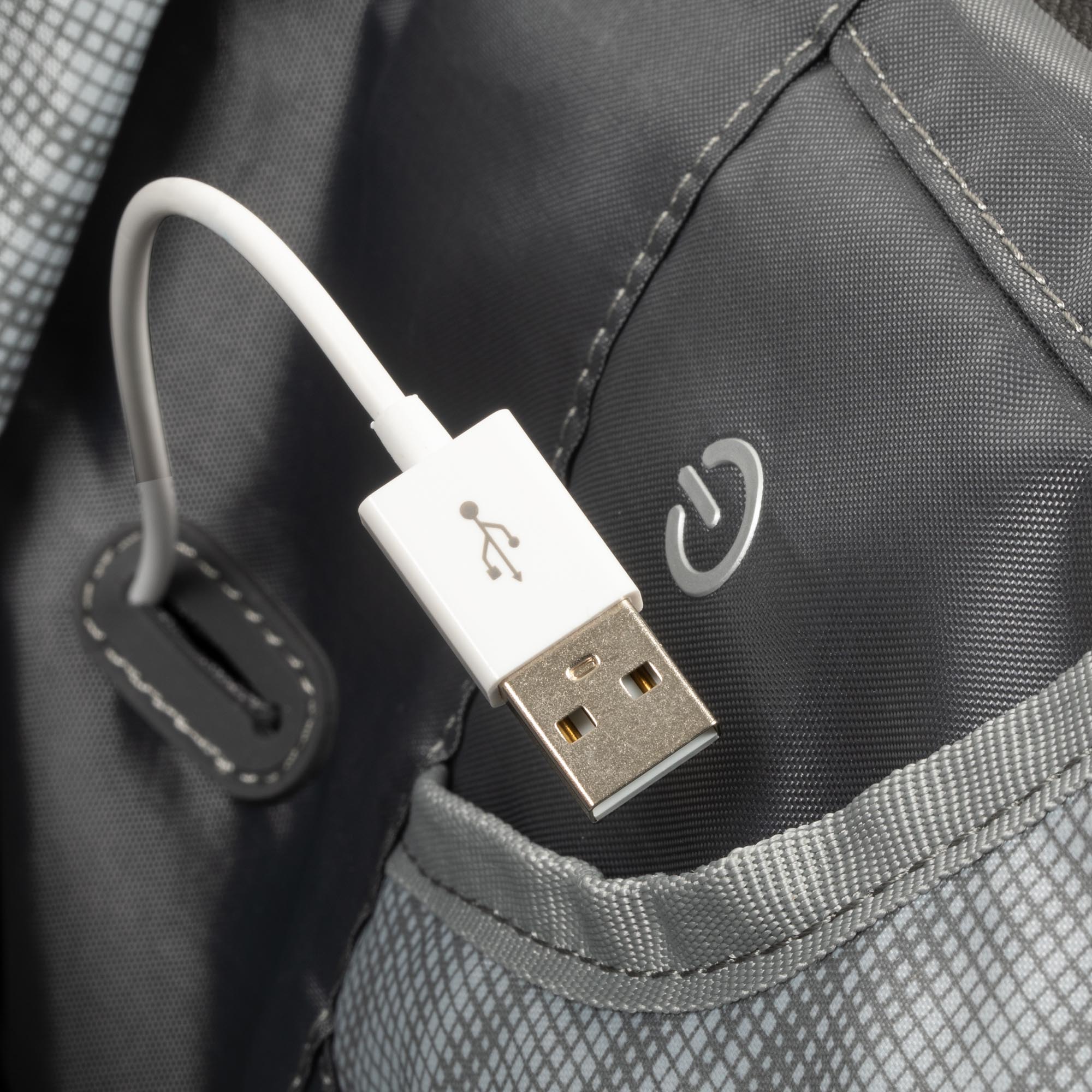 Internally routed cord to USB port