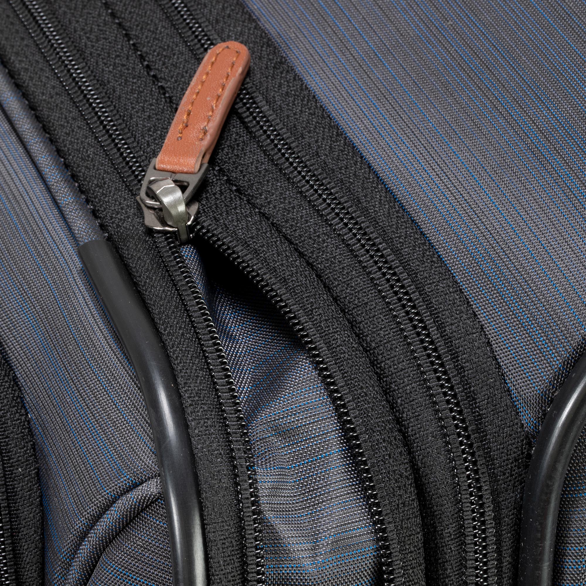 Four quick-access exterior pockets