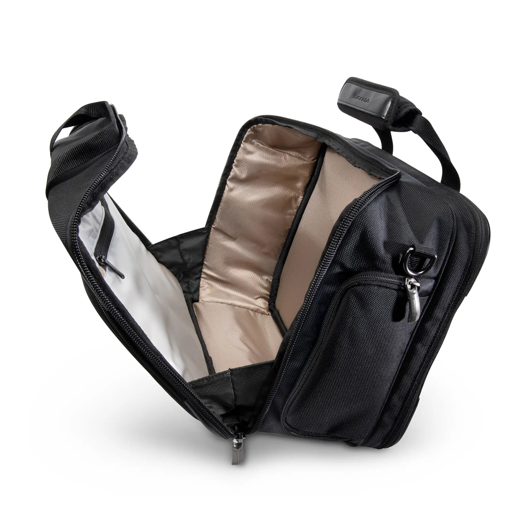 Interior of boarding bag